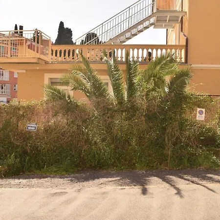 Apartment A Montuoro *